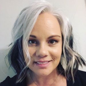 Meet your Posher, Vicky